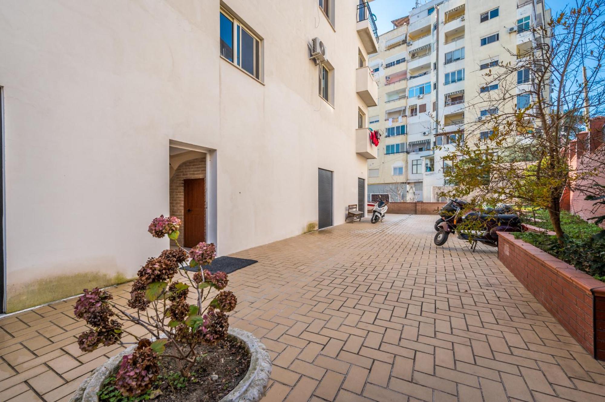 Villa Olympia Durres Bagian luar foto
