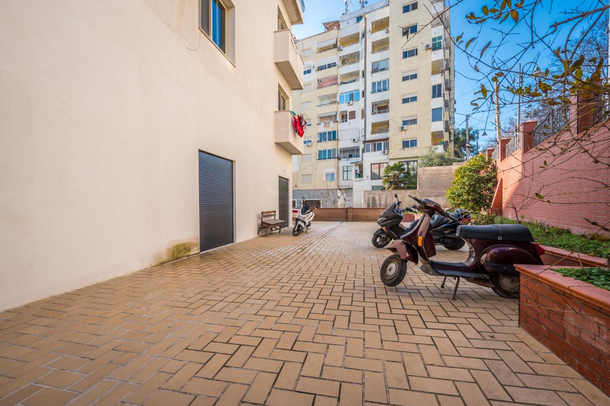 Villa Olympia Durres Bagian luar foto