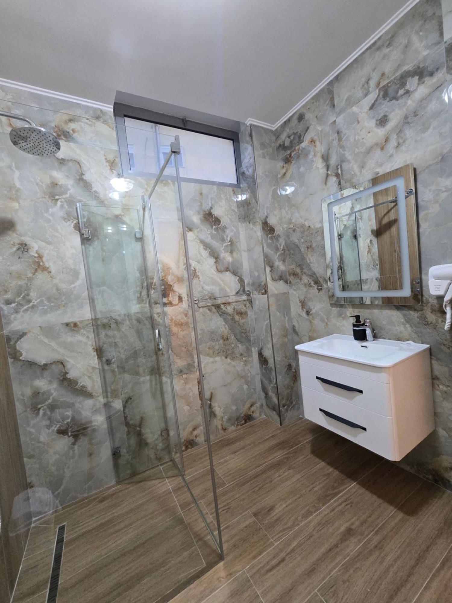 Villa Olympia Durres Bagian luar foto