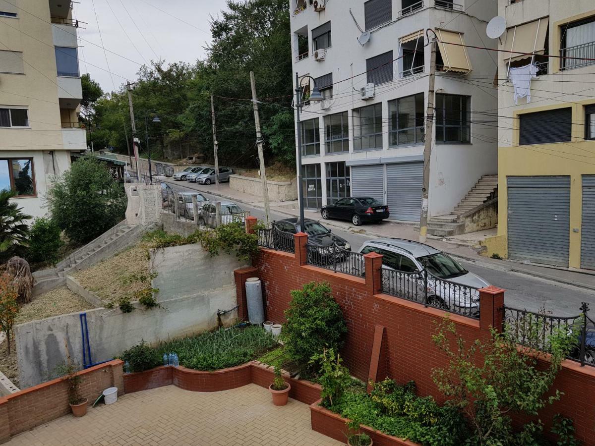 Villa Olympia Durres Bagian luar foto